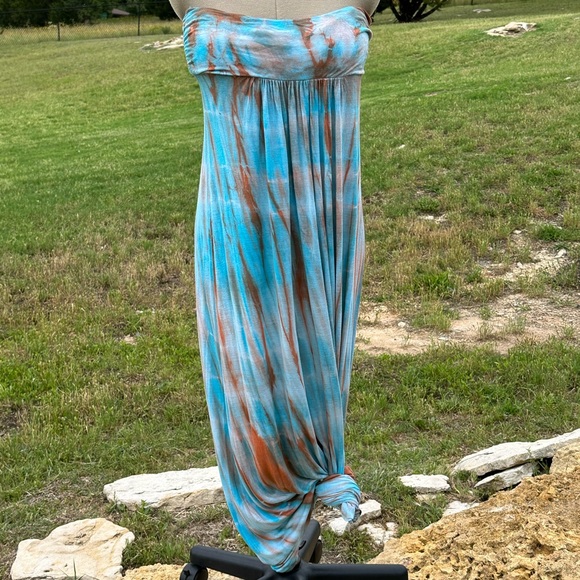 Strapless Maxi Tie Dye Dress - Picture 3 of 10